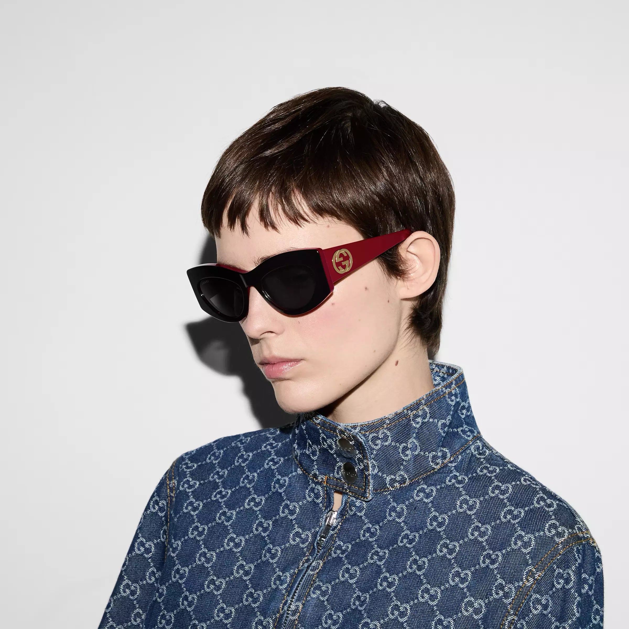 Occhiali da sole Gucci con montatura cat-eye - Nero e rosso Gcci Ancora