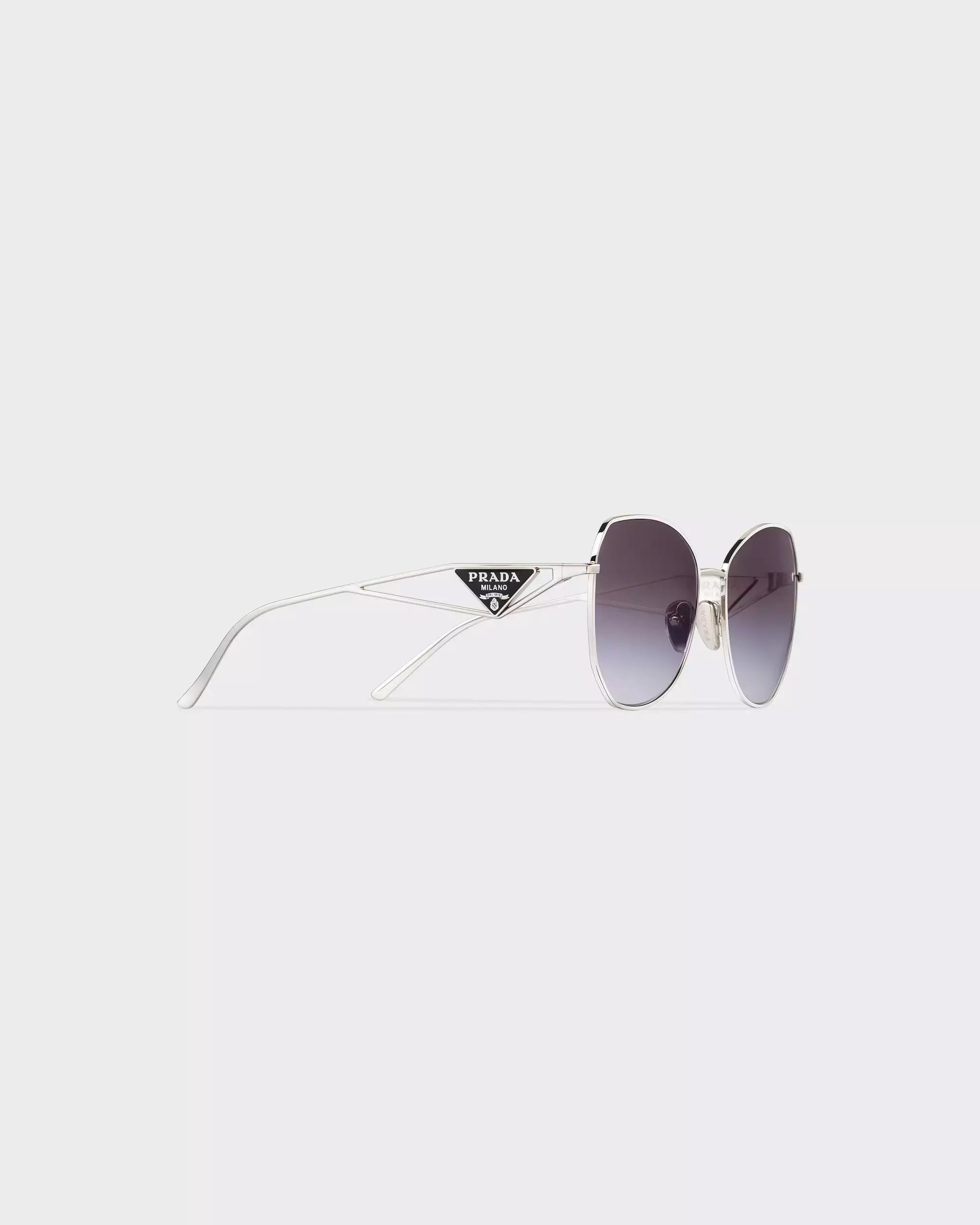 Occhiali da sole Prada - Lenti sfumate grigio fumo
