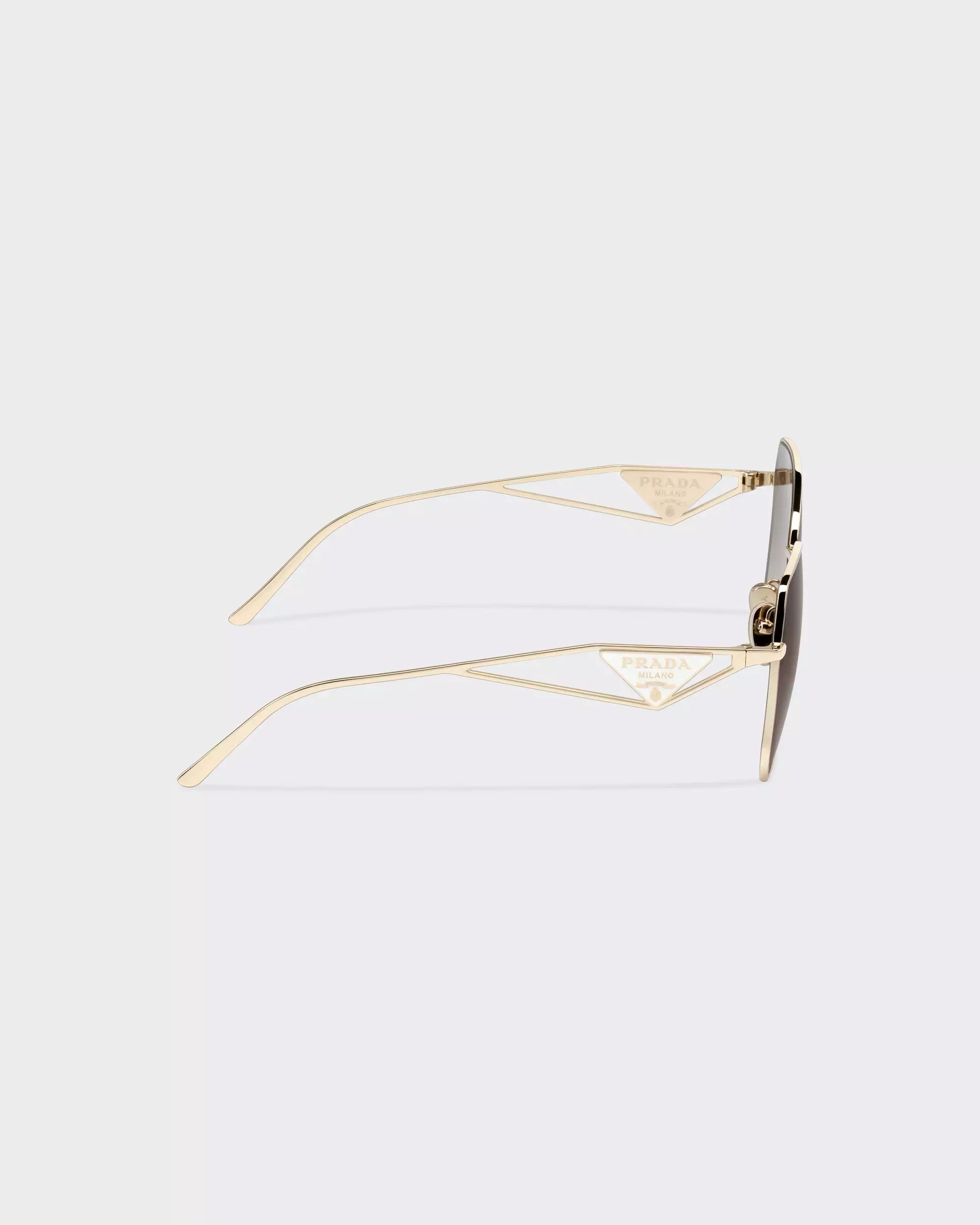Occhiali da sole Prada - Lenti grigio antracite sfumato e beige cammeo